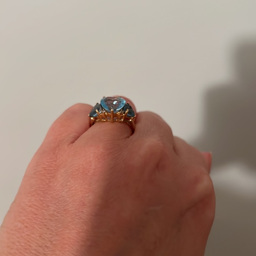 Blue topaz ring - Picture 5 of 6